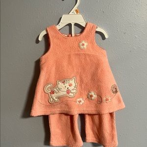 Koala Baby Baby Girl 2-Piece Kitten Dress Overalls with bottoms. Size 3-6 months